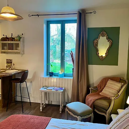 Oda ve Kahvaltı La Mesanges